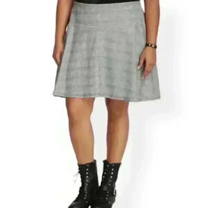 Torrid Black White High Low Plaid Skater Skirt 1 1X 14/16
